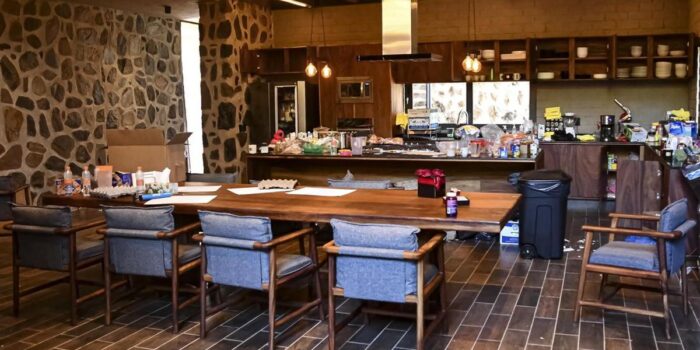 Berita Penampakan Vila Mewah El Mencho saat Digerebek Militer Meksiko