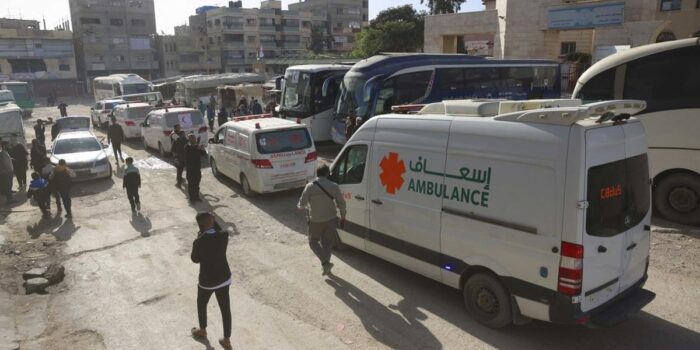 Berita Perbatasan Rafah Dibuka, Puluhan Warga Gaza Berobat ke Mesir