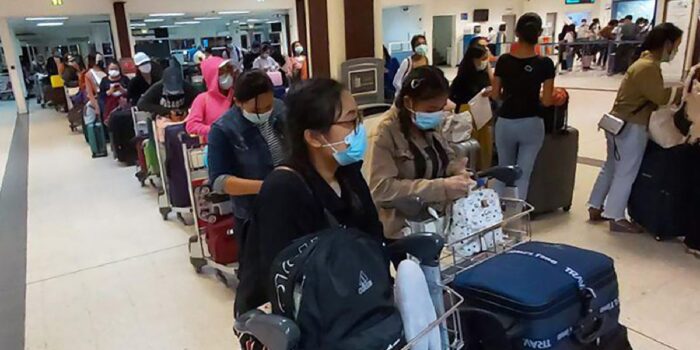 Berita 7.000 PMI Asal Jatim Terjebak di Timur Tengah Usai Israel Serang Iran