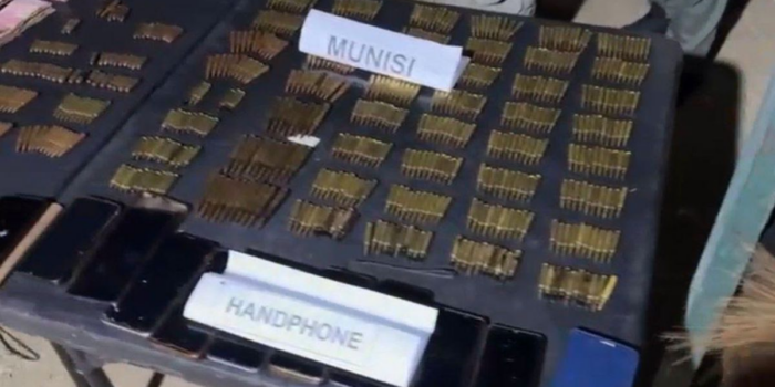 Berita Aparat Serang Markas KKB Aibon Kogoya di Nabire, 561 Amunisi Disita Berita Aparat Serang Markas KKB Aibon Kogoya di Nabire, 561 Amunisi Disita