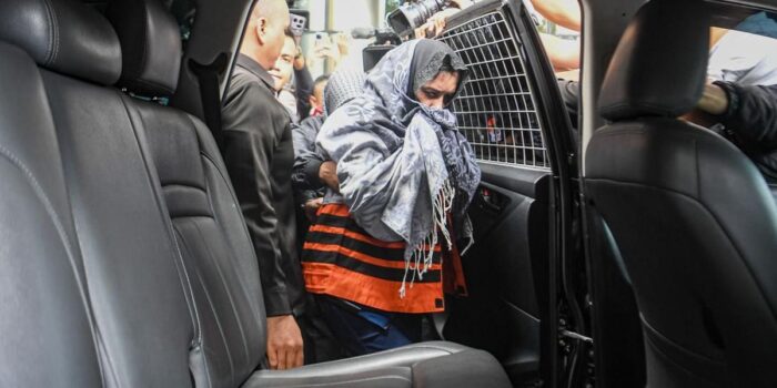 Berita Duduk Perkara Kasus Bupati Pekalongan Fadia Arafiq