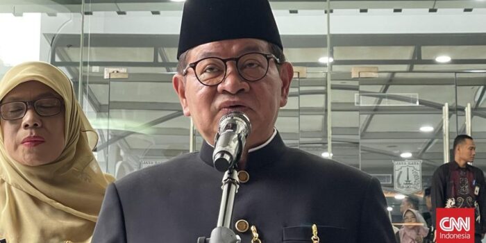 Berita Pramono Lantik 521 Pejabat Fungsional, Mayoritas Pol PP dan Guru Berita Pramono Lantik 521 Pejabat Fungsional, Mayoritas Pol PP dan Guru