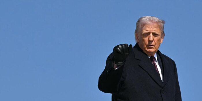 Berita Trump Cemooh Spanyol Pecundang, Paksa Inggris Bantu AS Serang Iran