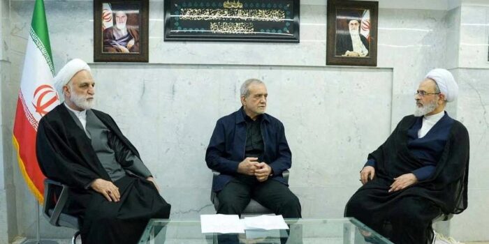 Berita Iran Setop Serang Negara Tetangga di Timteng: Kecuali Mereka Meyerang