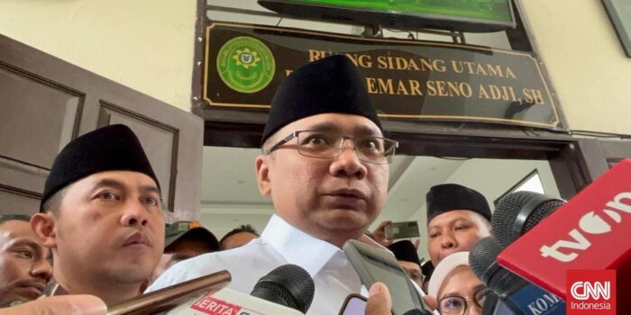 Berita Pengacara Sentil Kerugian Negara Kuota Haji Rilis Usai Yaqut Tersangka Berita Pengacara Sentil Kerugian Negara Kuota Haji Rilis Usai Yaqut Tersangka