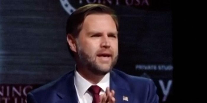 Berita Paus Leo Harus Hati-hati Saat Bicara Teologi