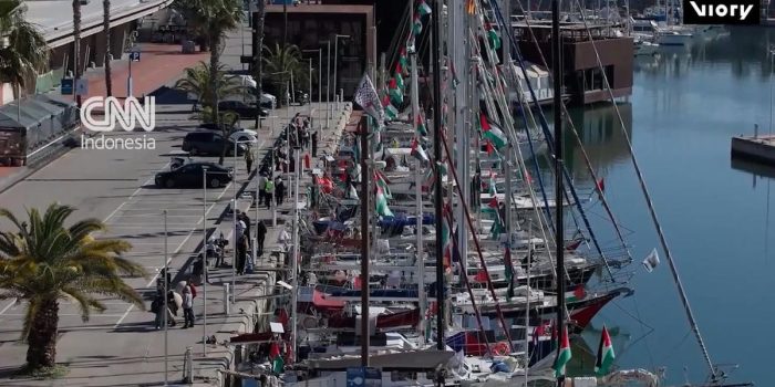 Berita Armada Global Sumud Berlayar Menuju Gaza dari Barcelona