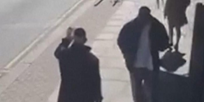 Berita Detik-detik Dua Warga Yahudi Ditikam di London Utara