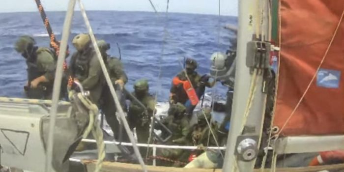 Berita RI Desak Israel Lepaskan Semua Awak Misi Flotilla yang Ditangkap