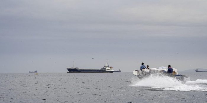 Berita Iran Resmi Umumkan Badan Khusus Awasi Lalu Lintas Selat Hormuz