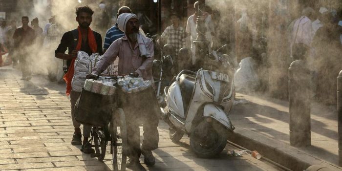 Berita 16 Orang Meninggal Akibat Panas Ekstrem di India