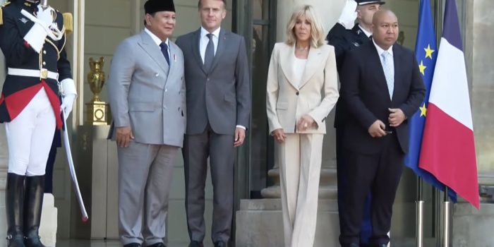 Berita Prabowo Tegaskan RI Konsisten Jaga Perdamaian di Hadapan Macron