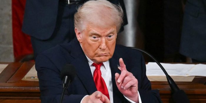 Berita Kesal ke Iran, Trump Pikir-pikir Serang Teheran Lebih Dahsyat Lagi Berita Kesal ke Iran, Trump Pikir-pikir Serang Teheran Lebih Dahsyat Lagi