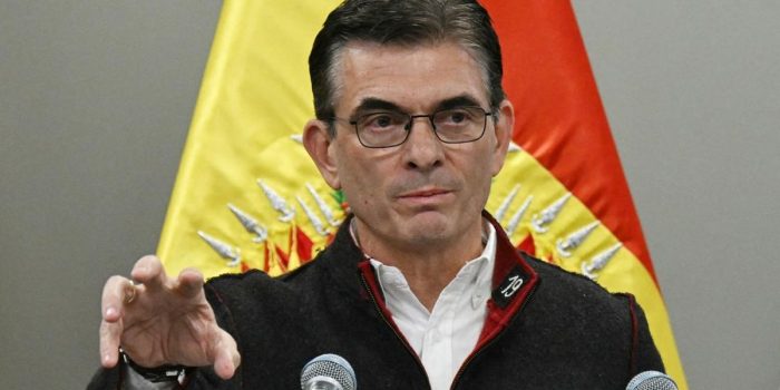 Berita Didemo Besar-besaran, Presiden Bolivia Janji Potong Setengah Gajinya Berita Didemo Besar-besaran, Presiden Bolivia Janji Potong Setengah Gajinya