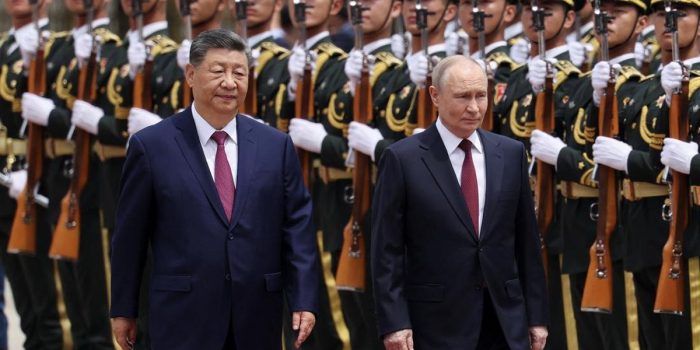 Berita Momen Akrab Pertemuan Putin-Xi Jinping di Beijing