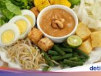 Pahami- Resep Gado-Gado Siram yang Bumbu Kacangnya Halus dan Gurih