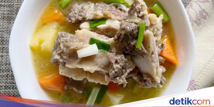 Pahami- Resep Sop Iga Sapi Khas Jawa yang Kuahnya Super ‘Ngaldu’ Pahami- Resep Sop Iga Sapi Khas Jawa yang Kuahnya Super ‘Ngaldu’