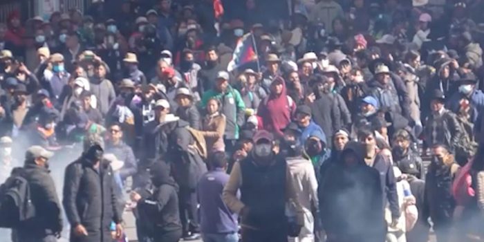 Berita Penampakan Ricuh Demo Tuntut Presiden Bolivia Mundur Berita Penampakan Ricuh Demo Tuntut Presiden Bolivia Mundur