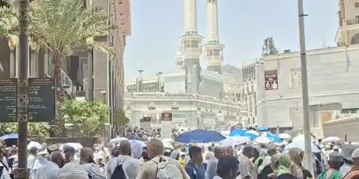 Berita Perjalanan Jemaah RI Menuju Tanah Suci Bersama BSI Berita Perjalanan Jemaah RI Menuju Tanah Suci Bersama BSI