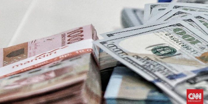 Berita Media Malaysia Soroti Rupiah Anjlok & Pelancong Singapura Serbu RI Berita Media Malaysia Soroti Rupiah Anjlok & Pelancong Singapura Serbu RI