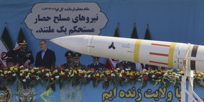 Berita Ini Rudal Ganas Jarak Jauh Iran, Bisa Terbang Rendah Hindari Radar