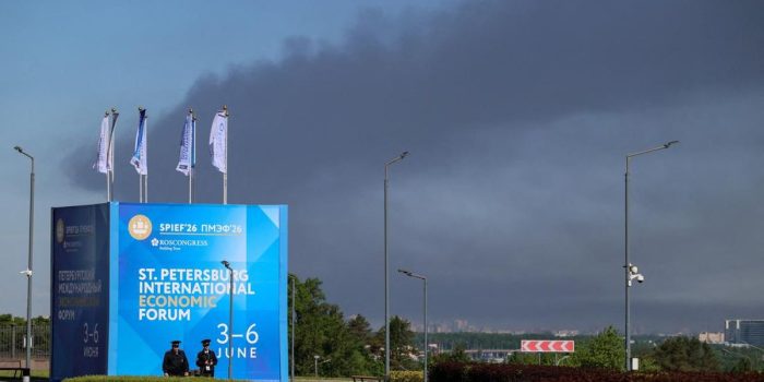 Berita Ukraina Tembak 50 Drone ke St Petersburg Jelang Forum Ekonomi Rusia