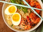 Mengapa Orang Jepang Makan Mi dengan Diseruput? Ini Sejarahnya