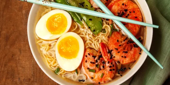 Mengapa Orang Jepang Makan Mi dengan Diseruput? Ini Sejarahnya