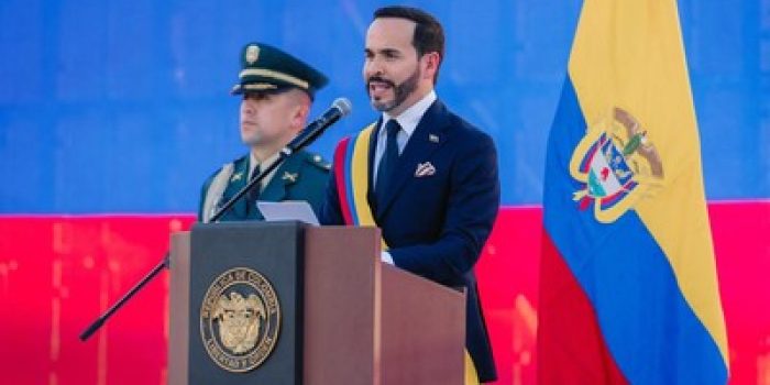 Serangan Bom Guncang Kolombia Sehari Usai Pelantikan Presiden Serangan Bom Guncang Kolombia Sehari Usai Pelantikan Presiden