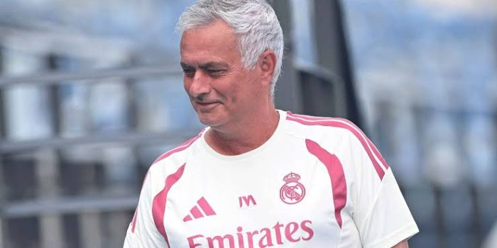 Mourinho Terapkan Aturan Ketat Baru di Real Madrid, Klub Sambut Positif Mourinho Terapkan Aturan Ketat Baru di Real Madrid, Klub Sambut Positif