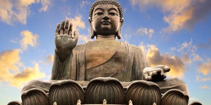 Sejarah Agama Buddha Lengkap dari Kelahiran hingga Pencerahan Sejarah Agama Buddha Lengkap dari Kelahiran hingga Pencerahan